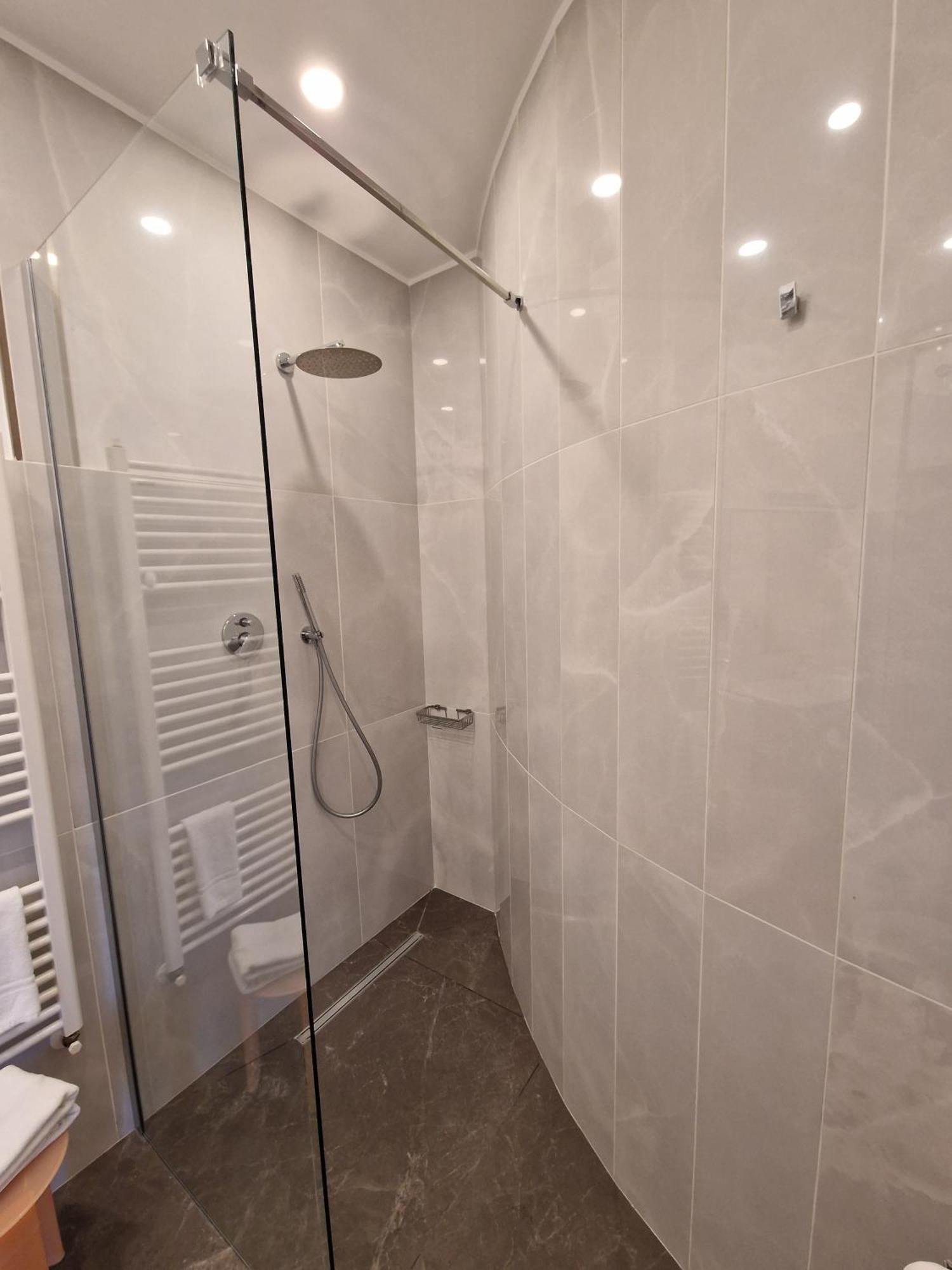 Villa Mandetta B&B Santo Stefano del Sole Eksteriør billede
